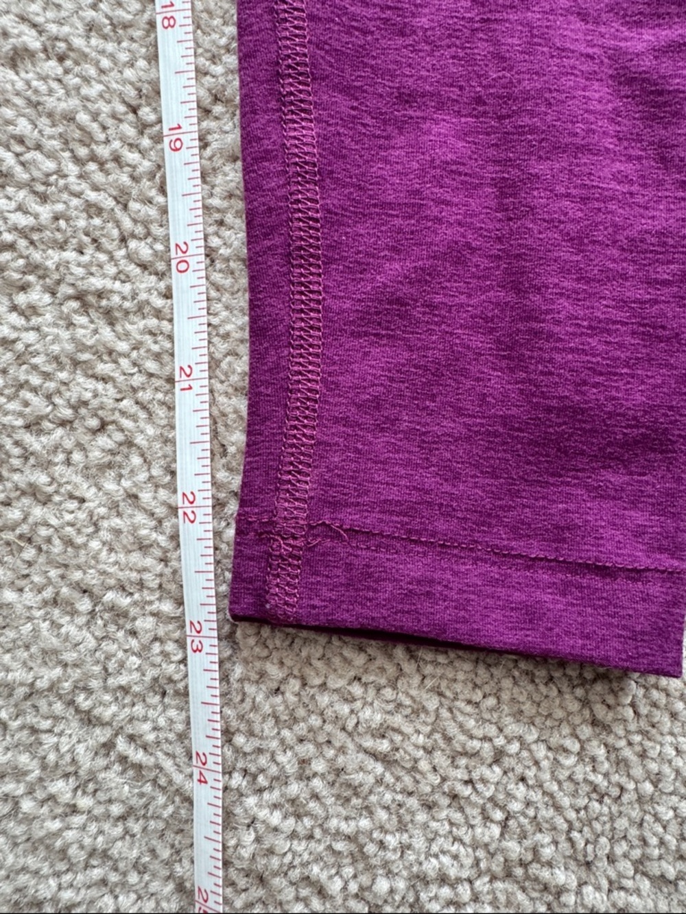 Beyond Yoga Berry Leggings - Picture 10 of 10